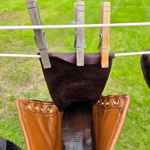 DIY Barefoot Boot in Chap