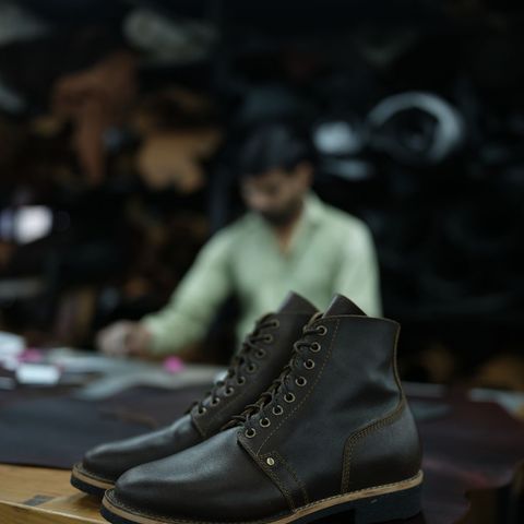 Craft & Glory Prototype Service Boot in Horween Cinnamon Waxed Flesh