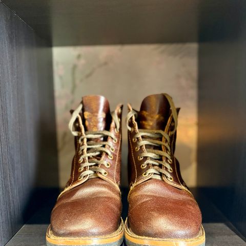 Craft & Glory Prototype Service Boot in Horween Cinnamon Waxed Flesh