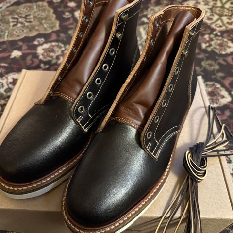Truman MTO in Horween Java Waxed Flesh