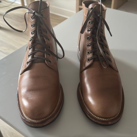 Viberg Service Boot in Horween Natural Chromexcel