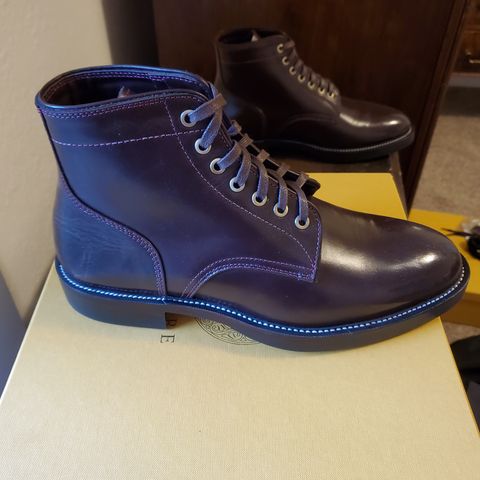 TXTURE Txture / Pacific boots in Red Wine Pull Up (local)