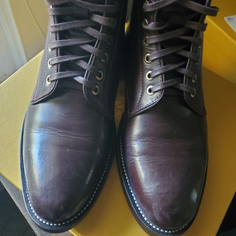 TXTURE Txture / Pacific boots in Red Wine Pull Up (local)