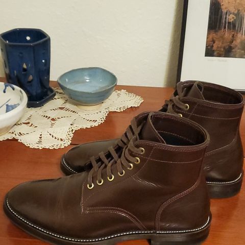 TXTURE Txture / Pacific boots in Red Wine Pull Up (local)
