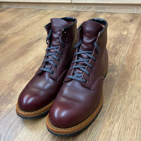 View photo of Red Wing Beckman in S.B. Foot Black Cherry Featherstone