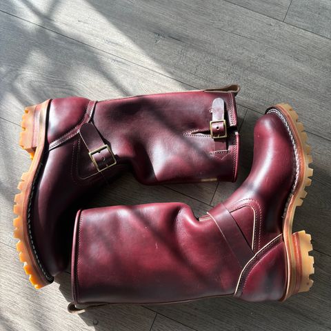 Nicks StationMaster in Horween Color 8 Chromexcel Strips