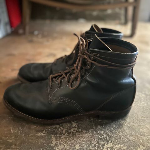 Red Wing Beckman Flatbox in S.B. Foot Black Klondike