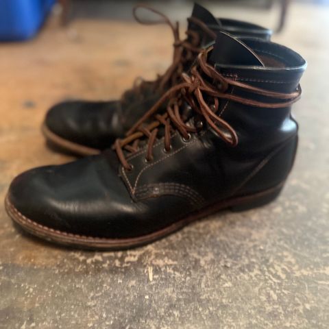 Red Wing Beckman Flatbox in S.B. Foot Black Klondike