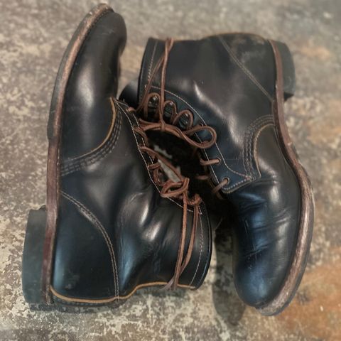 Red Wing Beckman Flatbox in S.B. Foot Black Klondike