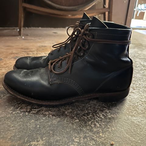 Red Wing Beckman Flatbox in S.B. Foot Black Klondike