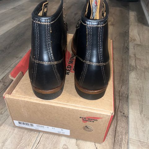 Red Wing Beckman Flatbox in S.B. Foot Black Klondike