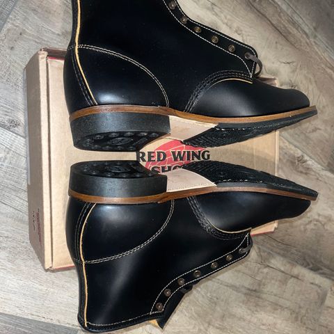 Red Wing Beckman Flatbox in S.B. Foot Black Klondike