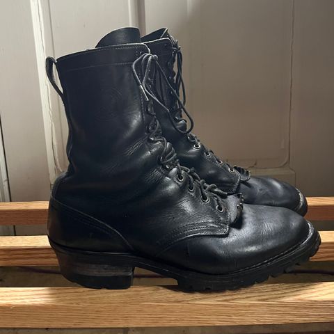 White's Hathorn Explorer in Seidel Black Oil Tan