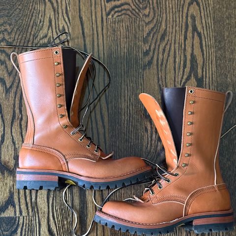 Nicks DomePro in Wickett & Craig Tan English Bridle