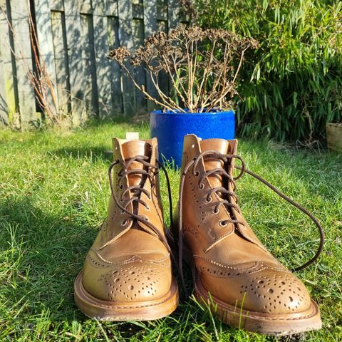 Tricker's Stow Country Boot in Horween Natural Chromexcel
