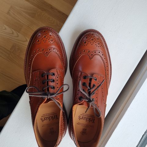 Search result thumbnail of Tricker's Bourton Country Shoe in Marron Antique