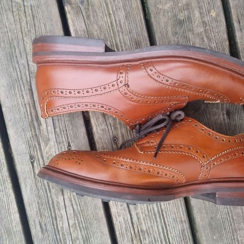 Tricker's Bourton Country Shoe in Marron Antique