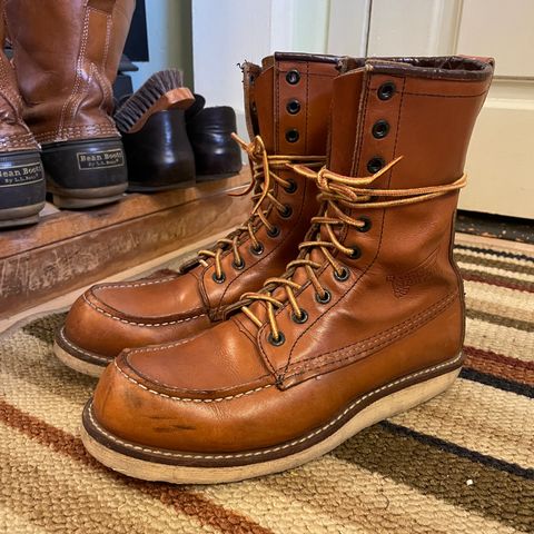 Red Wing 8-Inch Classic Moc in S.B. Foot Oro-Iginal
