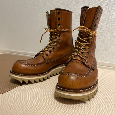 Red Wing 8-Inch Classic Moc in S.B. Foot Oro-Iginal