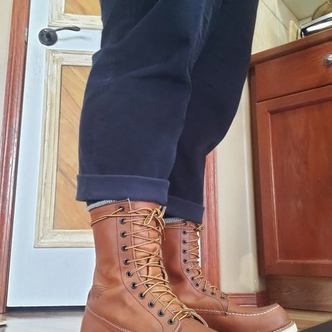 Red Wing 8-Inch Classic Moc in S.B. Foot Oro-Iginal