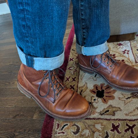 Caswell Lisbon in C.F. Stead Caramel Classic Oiled Shoulder