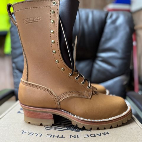 Nicks DomePro in Seidel 1964 Tan