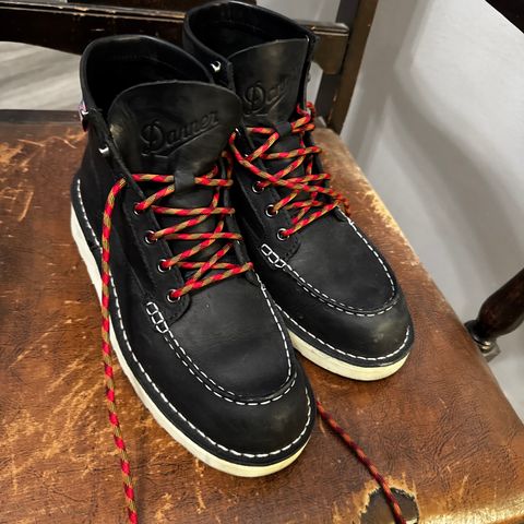 Search result thumbnail of Danner Moc Toe in Black Full Grain