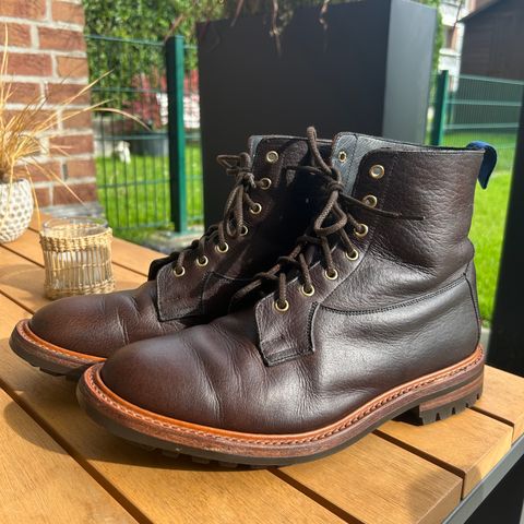 Tricker's Burford Country Boot in Brown Albbueffel® Olivenleder®