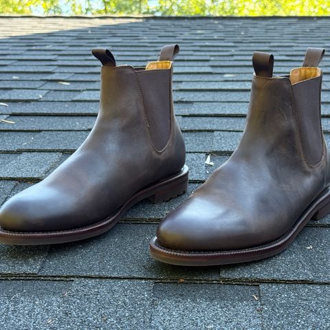 Meermin Wholecut Chelsea Boot in Brown Waxy Calf