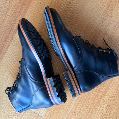 Parkhurst The Allen in Black Veg Tan Teacore