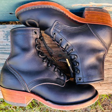 Nicks Becca in Wickett And Craig Navy Double Stuffed