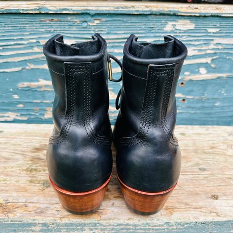 Nicks Becca in Wickett And Craig Navy Double Stuffed