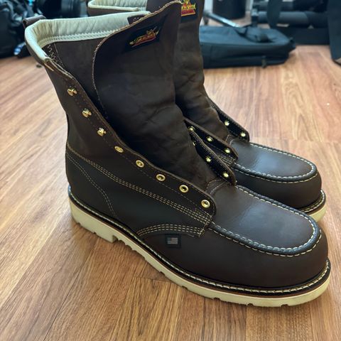 Thorogood American Heritage 8" Moc Toe in Seidel Trail Crazy Horse