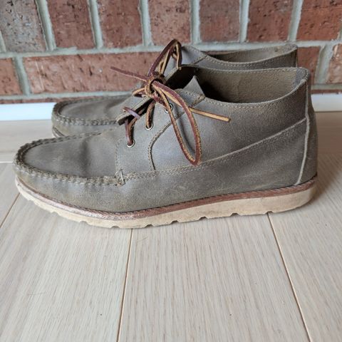 Rancourt & Co. Acadia Chukka Redux in C.F. Stead Driftwood Waxy Commander