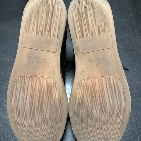 GORAL Smugs in Horween Brown Chromexcel