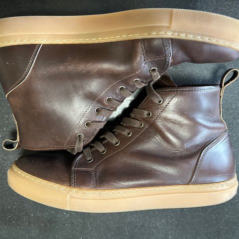 GORAL Smugs in Horween Brown Chromexcel