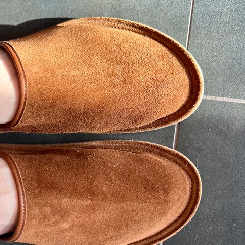 Viberg Slide in Unknown Suede