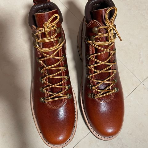 Craft & Glory Hike Boots in Full Grain Waxed Water Buffalo