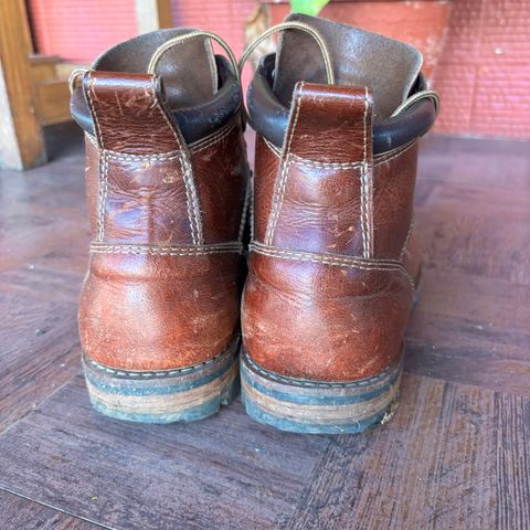 Craft & Glory Hike Boots in Full Grain Waxed Water Buffalo