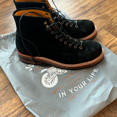 Junkard IMB 2 in Domestic Rough Out Black