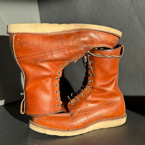 Red Wing 8-Inch Classic Moc in Oro Legacy Leather