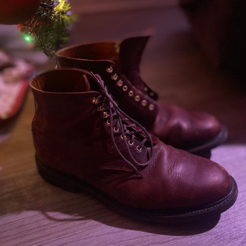 View photo of Grant Stone Edward Boot in Gallun Red Waxed Deer