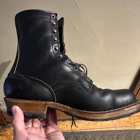 Search result thumbnail of White's Bounty Hunter in Horween Black Chromexcel Horsehide