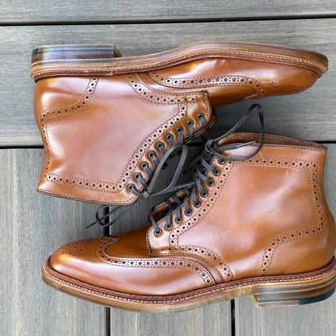Alden Short Wing Boot in Dark Tan Calfskin