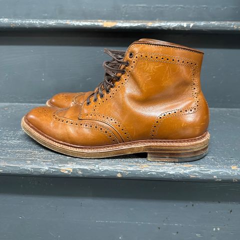 Alden Short Wing Boot in Dark Tan Calfskin