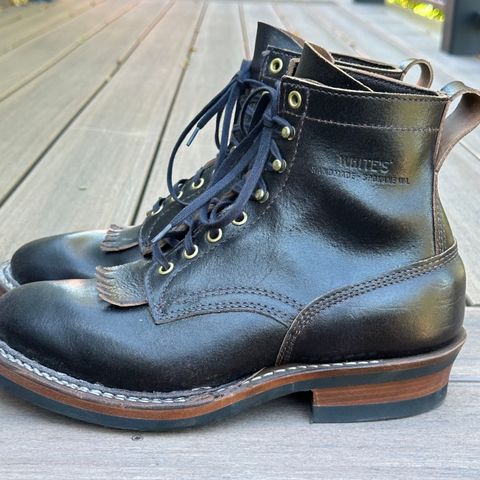 View photo of White's 350 Cruiser in Horween Dark Brown Waxed Flesh