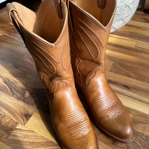 Tecovas The Jason in Caramel Cowhide