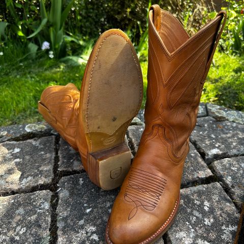 Tecovas The Jason in Caramel Cowhide