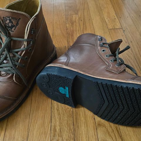 Jim Green Numzaan in Jim Green / Natural Veg Retan