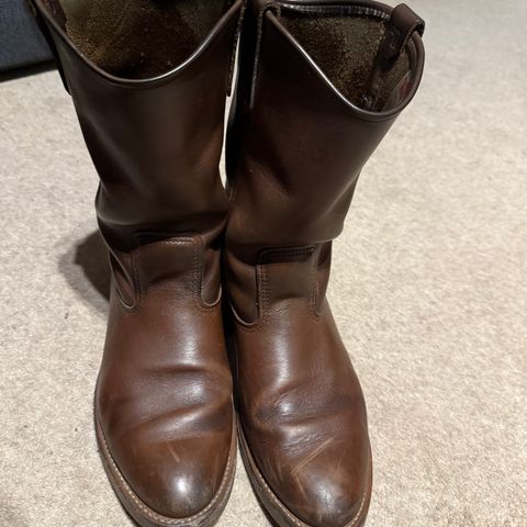 Red Wing Pecos in Brown Boomer Leather